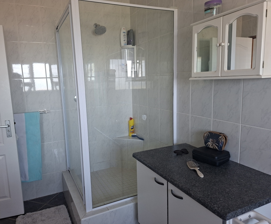 6 Bedroom Property for Sale in Aston Bay Eastern Cape